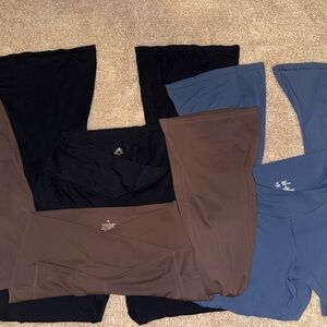 Bundle of 3 Flared Leggings XL